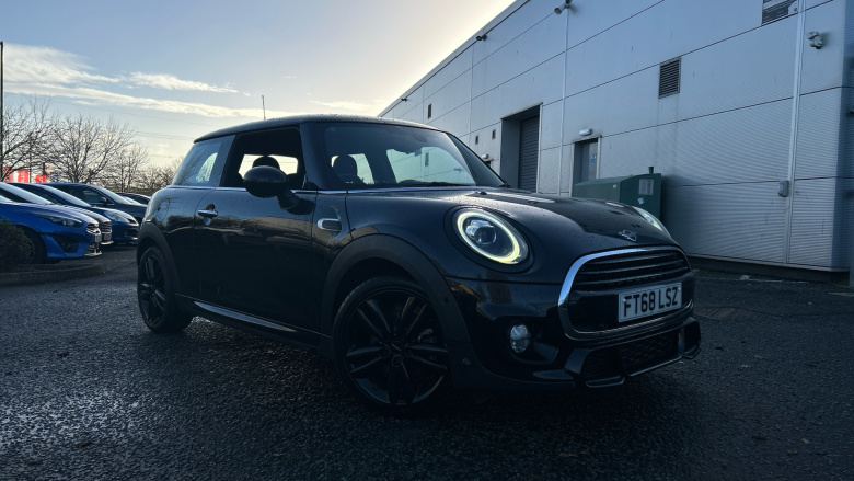 MINI Hatchback 1.5 Cooper Sport II 3dr Petrol Hatchback